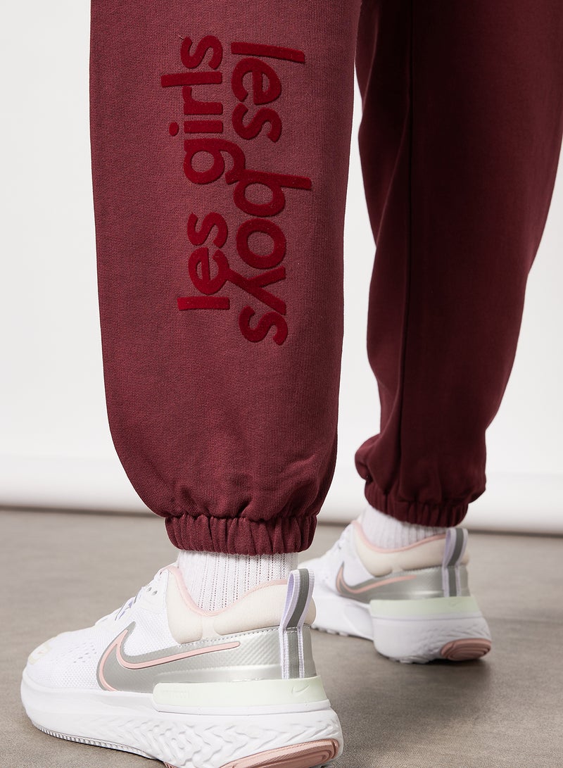 Les Girls Les Boys - Basic Loose Fit Sweatpants Maroon - Image 1