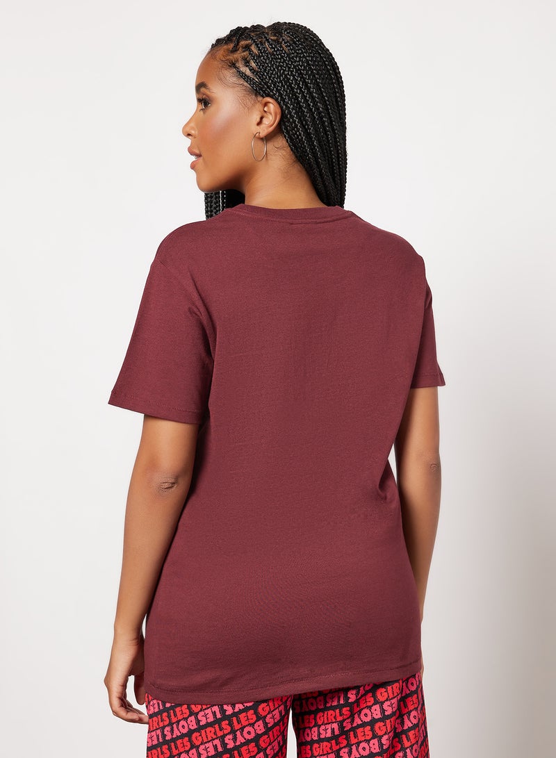 Les Girls Les Boys Graphic Text Print T-Shirt Maroon  - Image 2