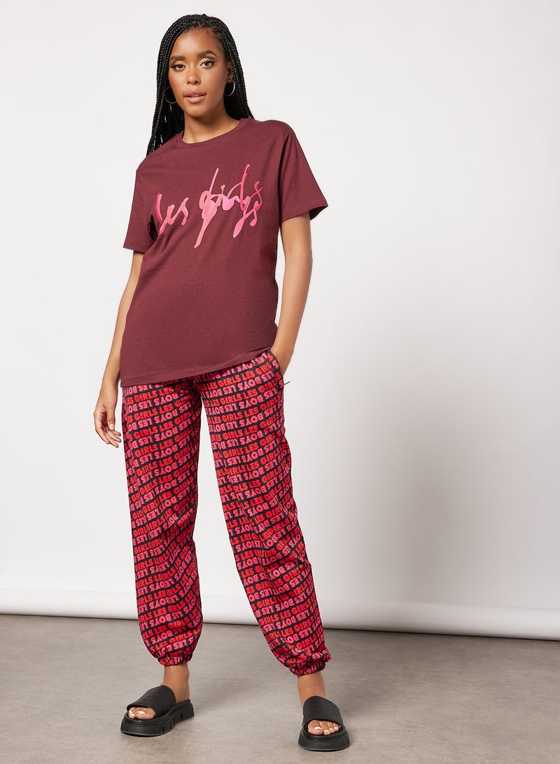 Les Girls Les Boys Graphic Text Print T-Shirt Maroon  - Image 4