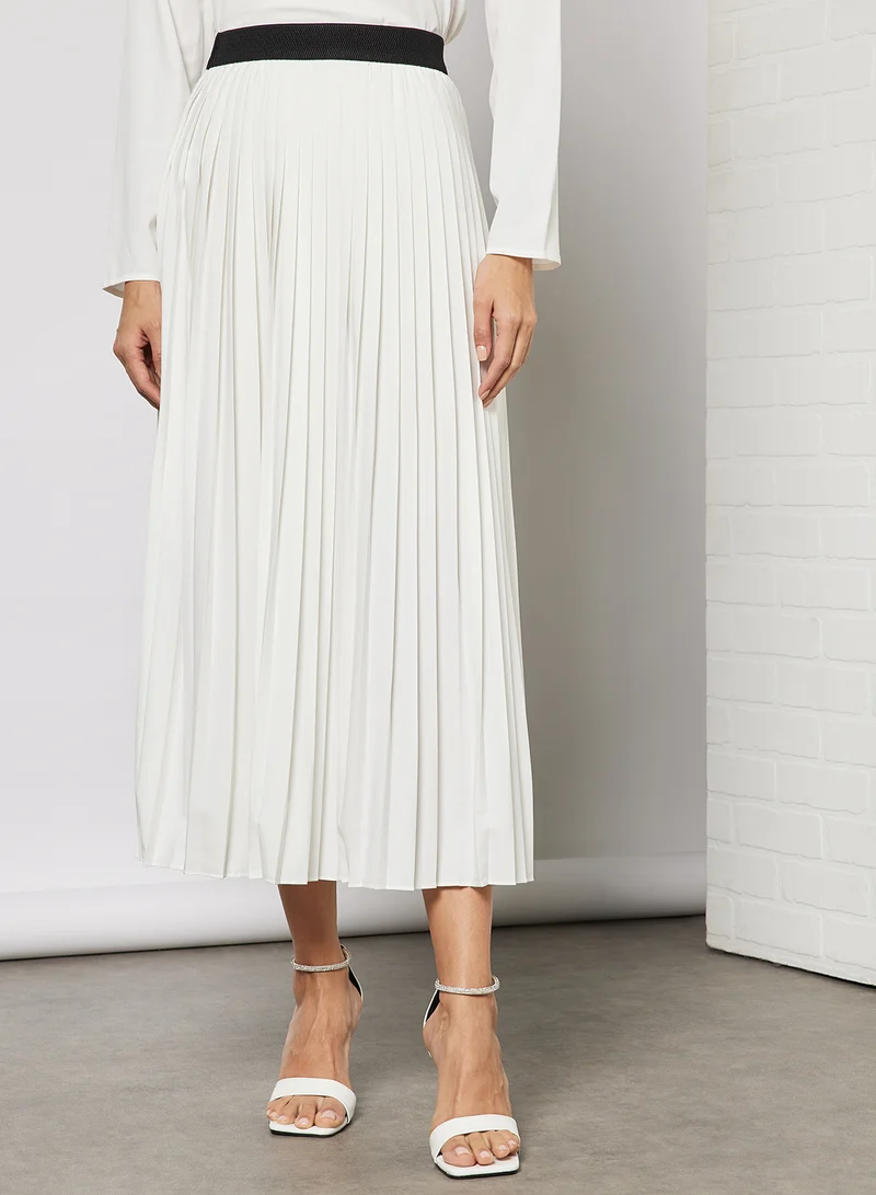 DESERT COVE FASHION Top With Pleated Maxi Skirt Set White