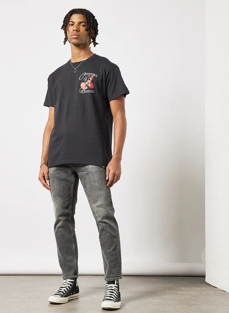 Vintage Supply Graphic Print T-Shirt Black