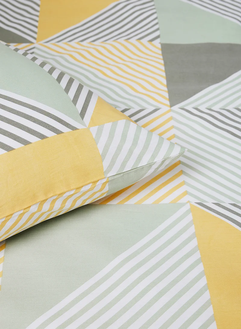 Noon East Duvet Cover Set- With 1 Duvet Cover 200X200 Cm And 2 Pillow Cover 50X75 Cm - For Queen Size Mattress - White/Yellow 100% Cotton 180 Thread Count White/Yellow Queen