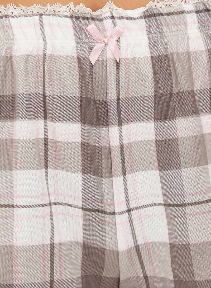 Ardene Checked Pattern Shorts Grey/White - Image 4