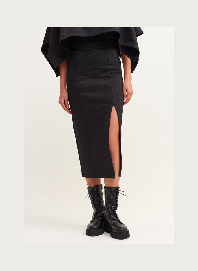 OXXO Embroidery Detailed Skirt Black  - Image 2