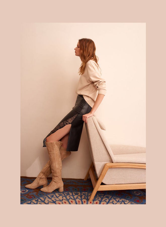 أو إكس إكس أو تنورة مطرزة بالتفصيل - Image 1