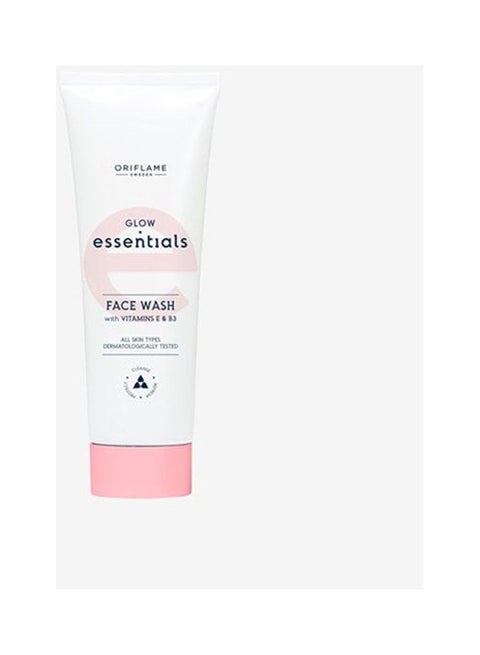 Glow Essentials Face Wash With Vitamins E And B3 Multicolour 125ml