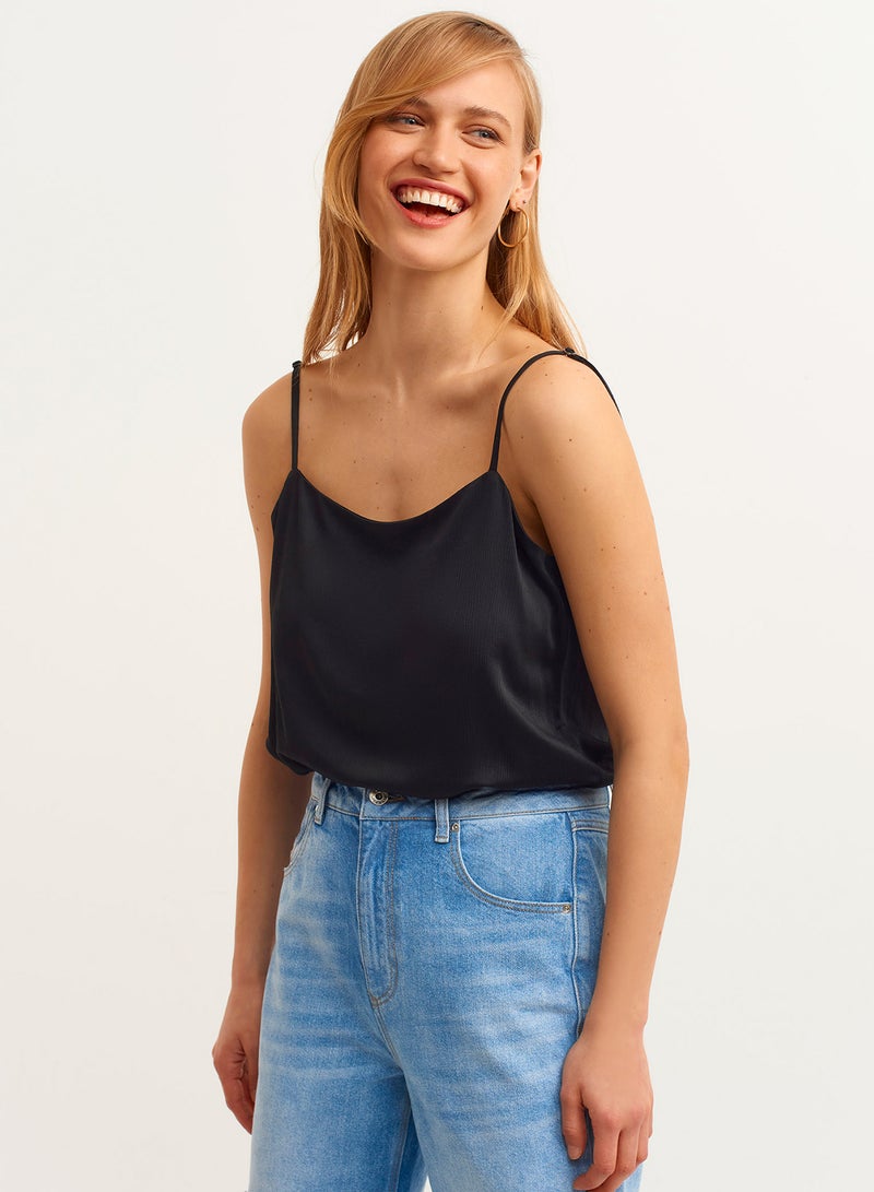 OXXO Blouses Top With Figurative Form Black  - Image 2