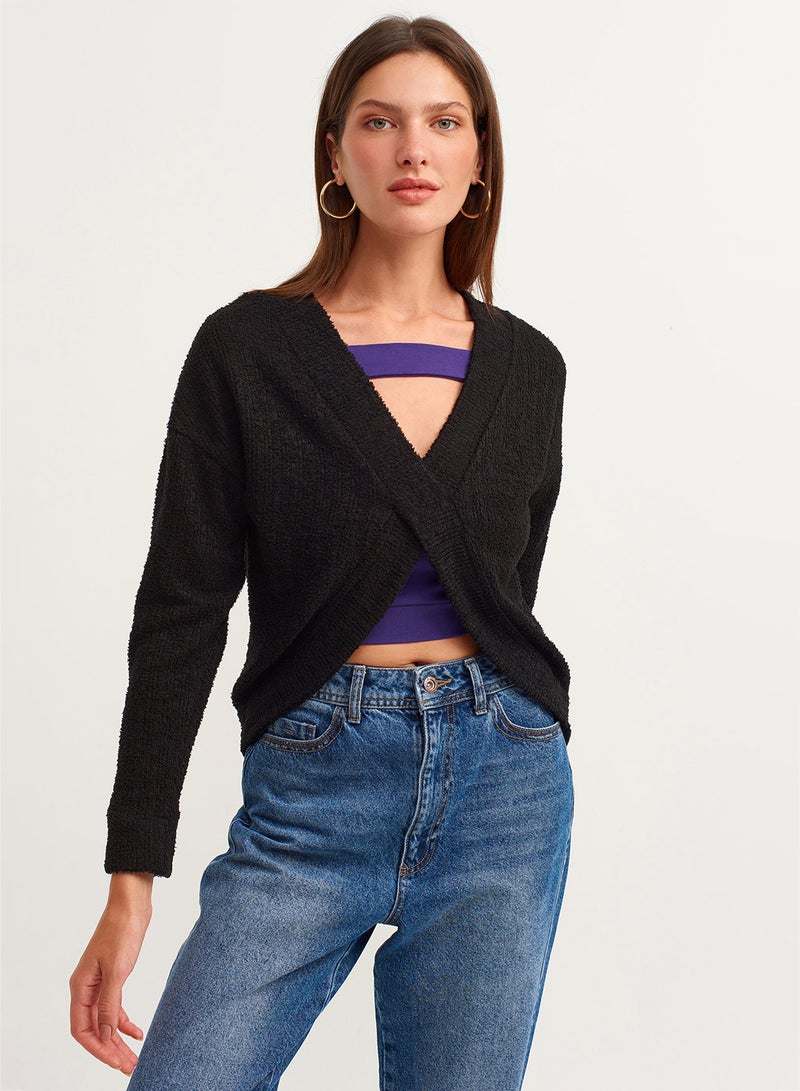OXXO Blouse With Criss-Cross Strap At The Back Black  - Image 1