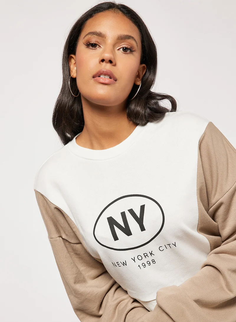 Sivvi x D'Atelier Colourblock Cropped Sweatshirt White