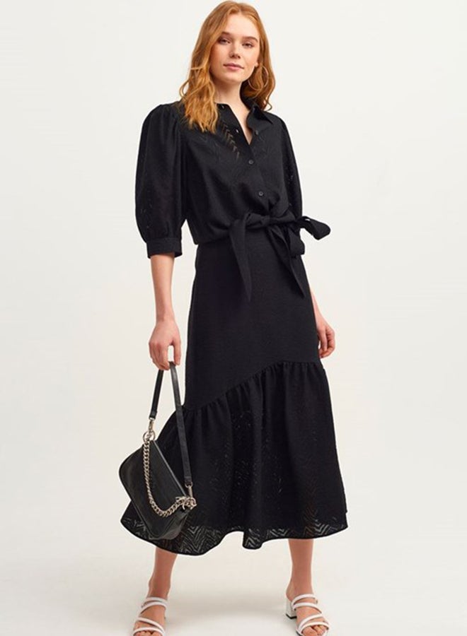 OXXO Embroidery Detailed Skirt Black  - Image 1