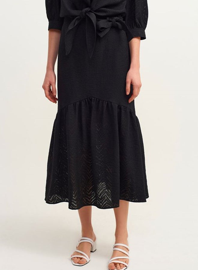 OXXO Embroidery Detailed Skirt Black  - Image 2