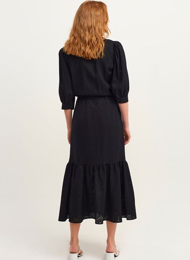 OXXO Embroidery Detailed Skirt Black  - Image 3