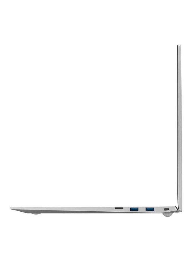 إل جي - كمبيوتر جرام بشاشة مقاس 17 بوصة بدقةٍ عالية الوضوح رباعية، ومعالج كور i7-1165G7 من الجيل 11، وذاكرة رام سعة 16 جيجابايت، ومحرك أقراص SSD سعة 1 تيرابايت، وبطاقة رسومات إنتل أيريس XE english_arabic فضي - Image 1