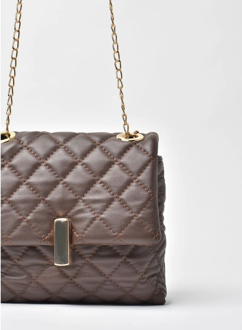 Jove Quilted Pattern Half Chain Strap Crossbody Bag Brown