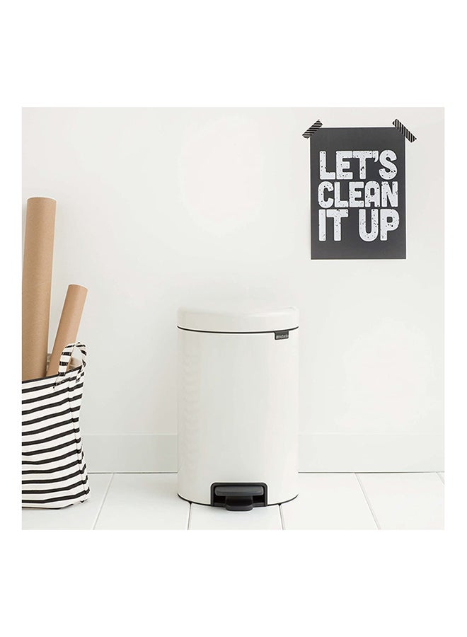 brabantia - Pedal Bin Newicon With Plastic Inner Bucket White 3Liters - Image 1