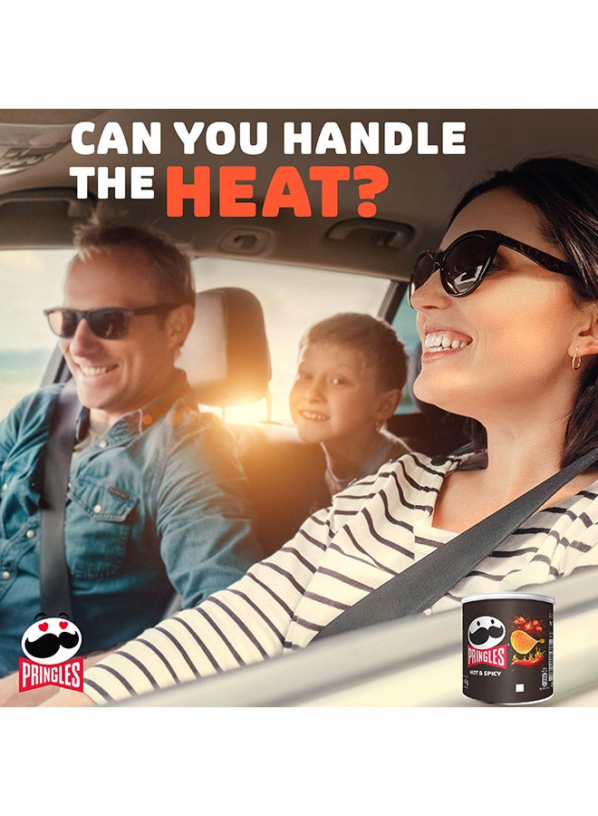 Pringles - Hot & Spicy Potato Chips 40grams - Image 1