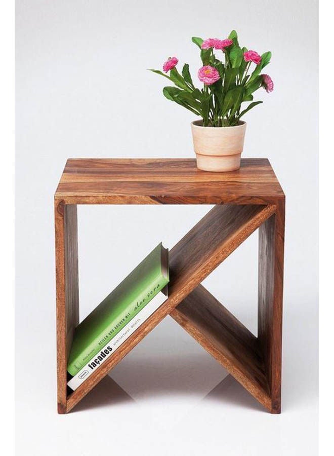 طاولة مربعة أنيقة