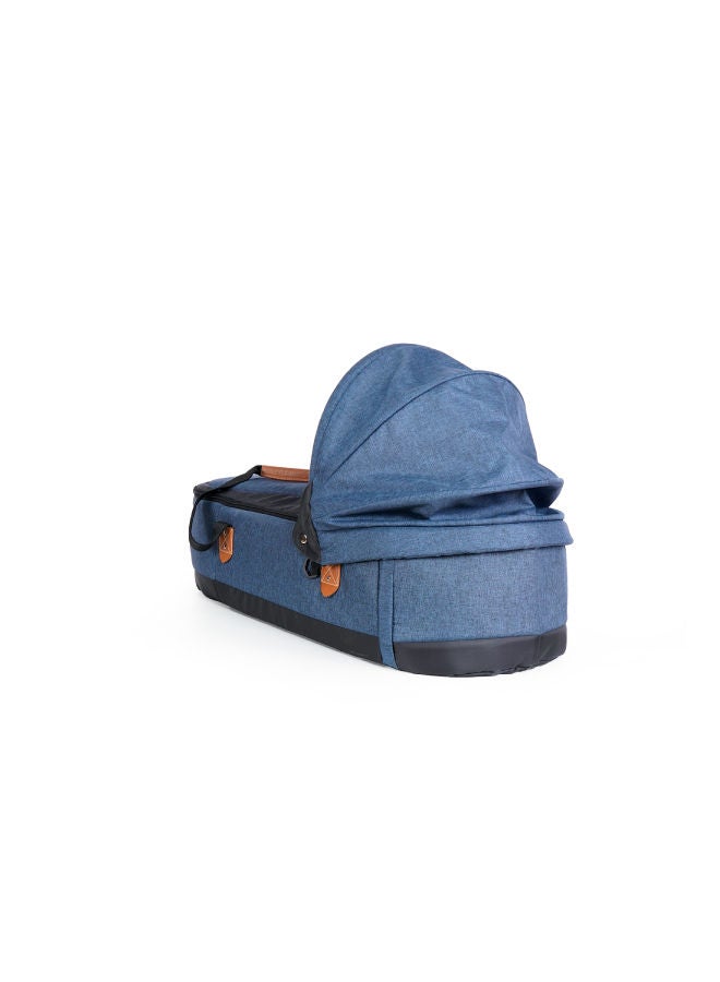 Petit bebe - Carrycot Premium Max Baby Transport Cot - Image 1