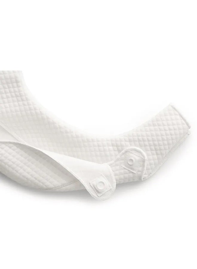 BABYBJORN - Teething Bib For Baby Carrier One - White - Image 1