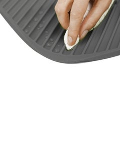 Joseph Joseph Flume Folding Draining Mat Grey 43.5x31x1cm  - Image 4