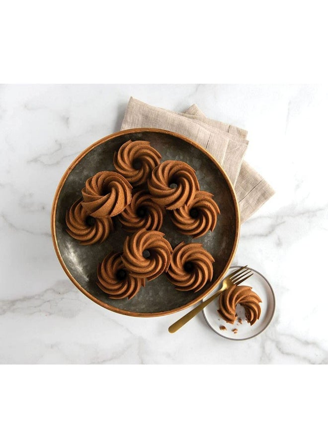 نورديك وير قالب كيك بتصميم تراثي ذهبي 12.12x2.87x12.12بوصة - Image 3