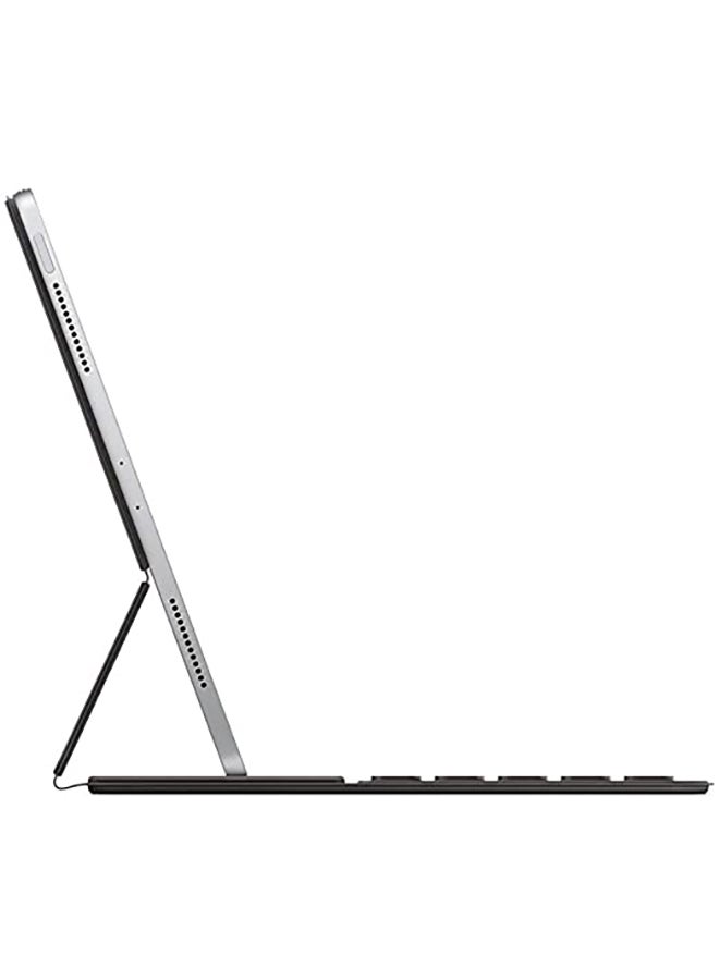 Apple Smart Keyboard Folio for iPad Pro 11-inch (4th generation) and iPad Air (5th generation) - Arabic/English - Black  - Image 4