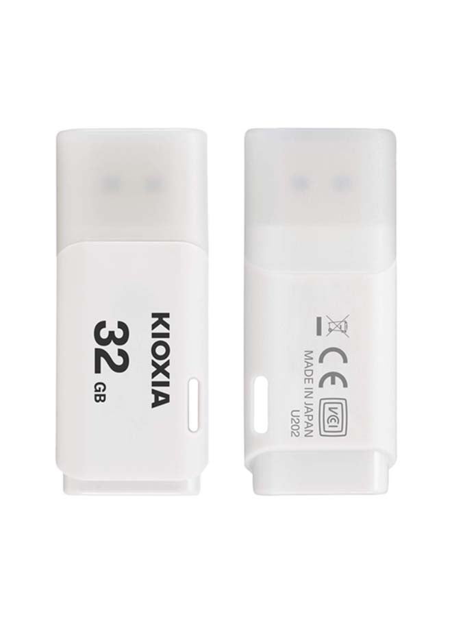 KIOXIA TransMemory Flash Drive 32 GB  - Image 4