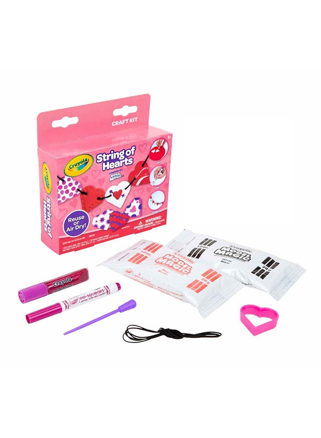 Crayola Model Magic Heartstring Garlands 15.24x14.45x4.92cm - Image 1