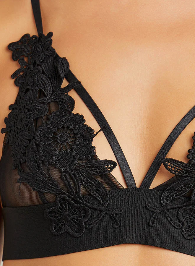 Closet By Styli Mesh And Lace Broad Band Bralette Black