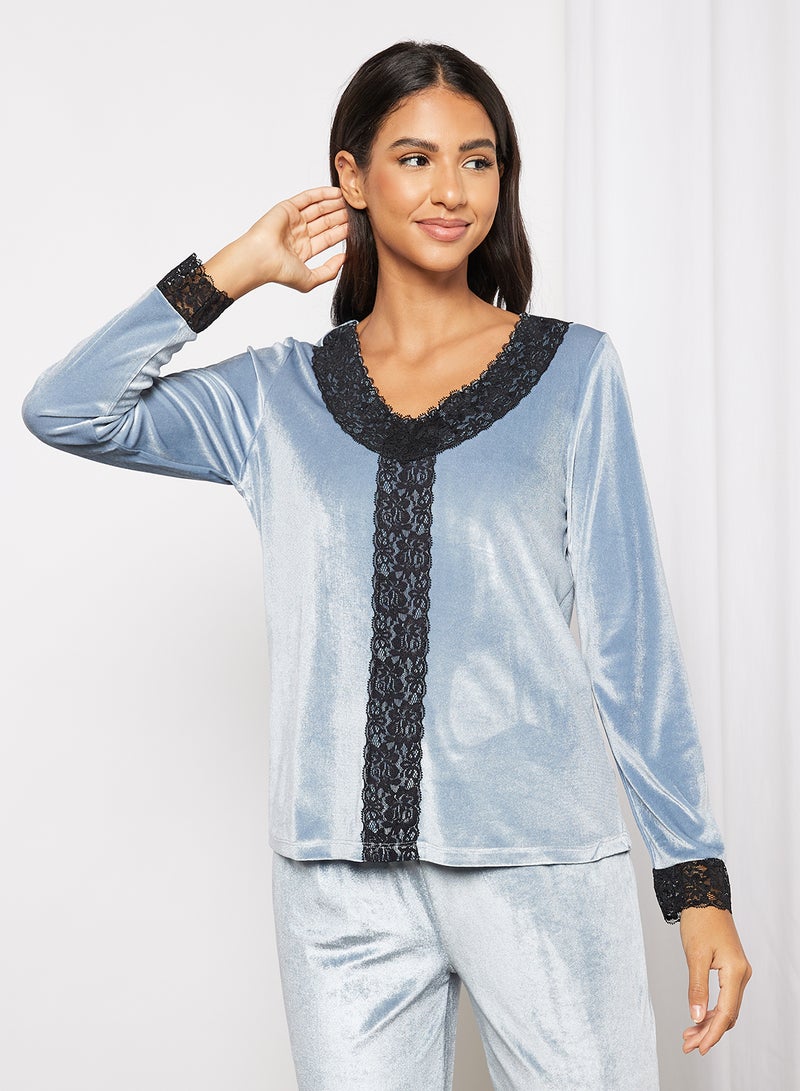 Aila Women's Pack Of 2 Velvet Top And Bottom Pyjama Set Grey - Image 3