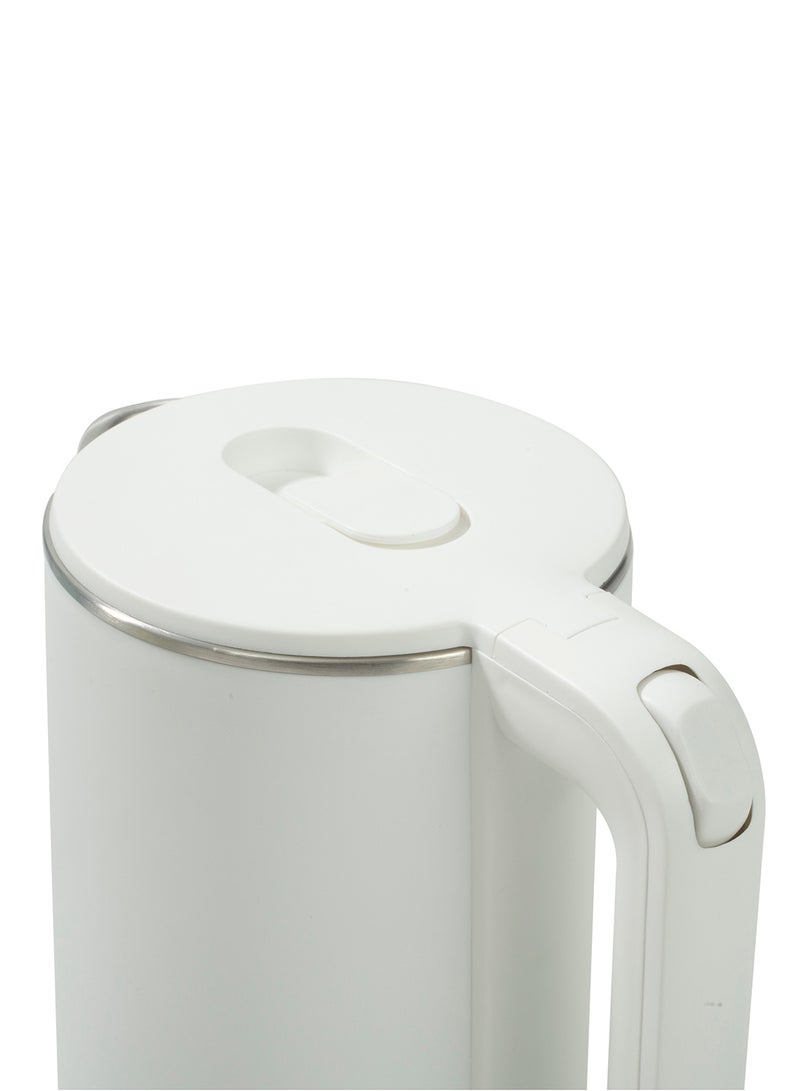 كليكون غلاية كهربائية لاسلكية بسعة 1.8 لتر
بهيكلٍ من البلاستيك الخالي من مادة BPA وبجدار مزدوج من الستانلس ستيل، تعمل بقدرة 1500 وات مع ضمانٍ لمدة سنتين 1.8 L 1500 W CK5143 أبيض - Image 3