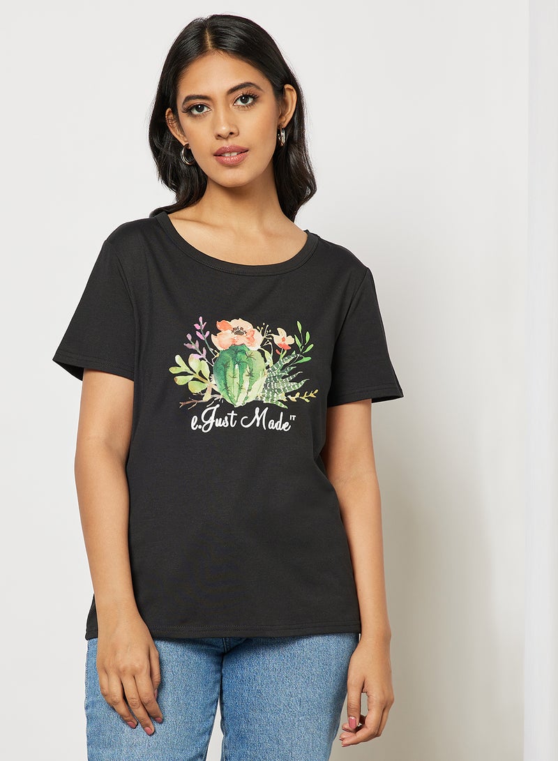 Aila Casual Short Sleeve Round Neck Graphic Print Knit T-Shirt Black  - Image 1