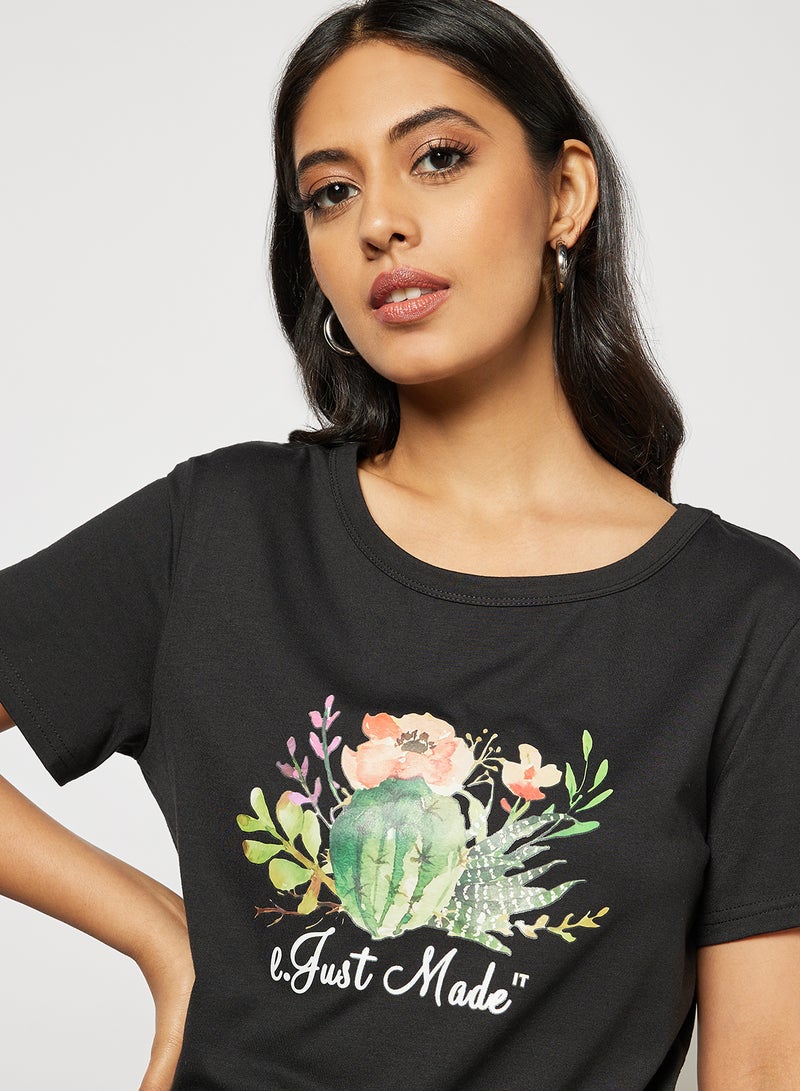 Aila Casual Short Sleeve Round Neck Graphic Print Knit T-Shirt Black  - Image 4
