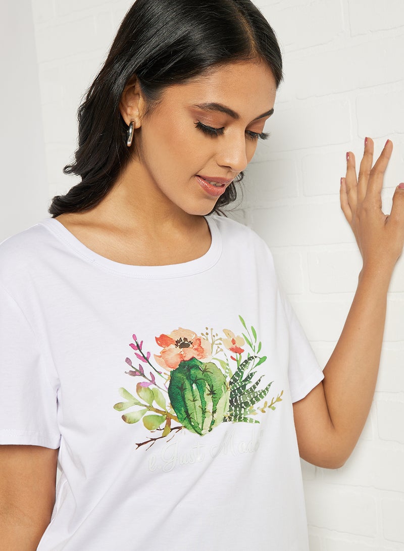 Aila Casual Short Sleeve Round Neck Graphic Print Knit T-Shirt White  - Image 4