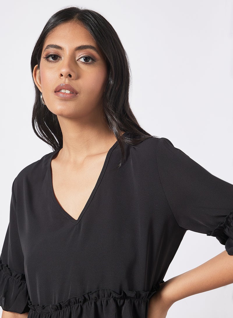 Aila Women's Solid Design V-neck Casual Puff Sleeve Top Black  - Image 4