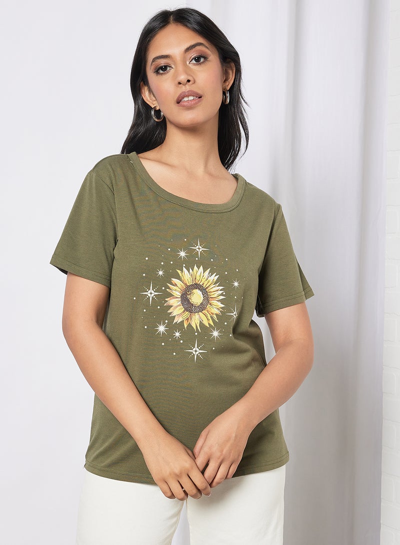 Aila Casual Short Sleeve Round Neck Graphic Print Knit T-Shirt Olive  - Image 1