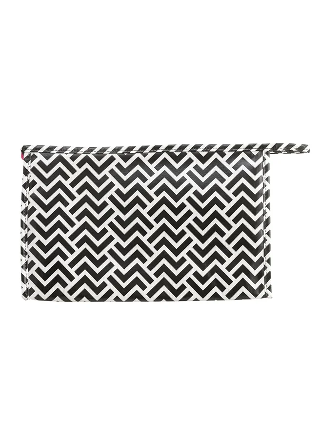 Hema Printed Toiletry Bag Black/White