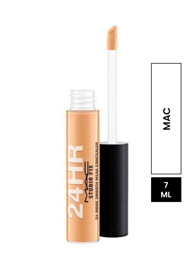 MAC - Studio Fix 24 Hour Smooth Wear Concealer Liquid NC40 - Image 1