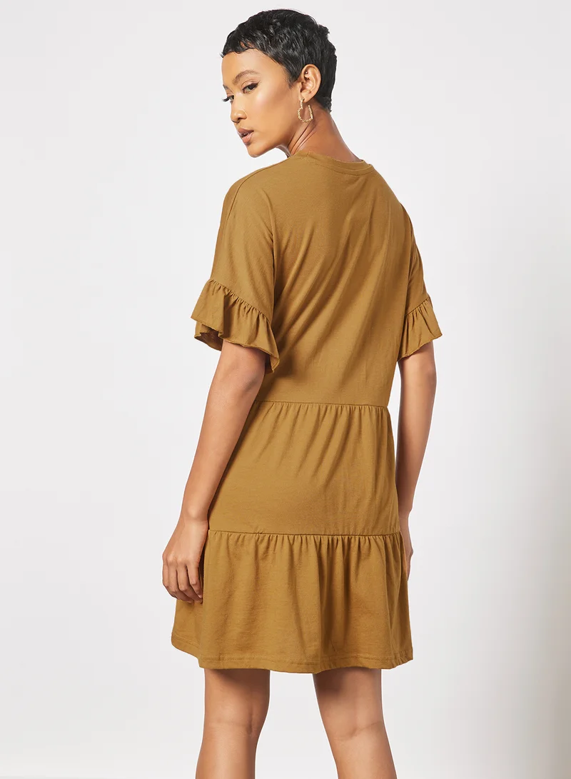 Sivvi x GenM Ruffled Sleeve Tiered Dress