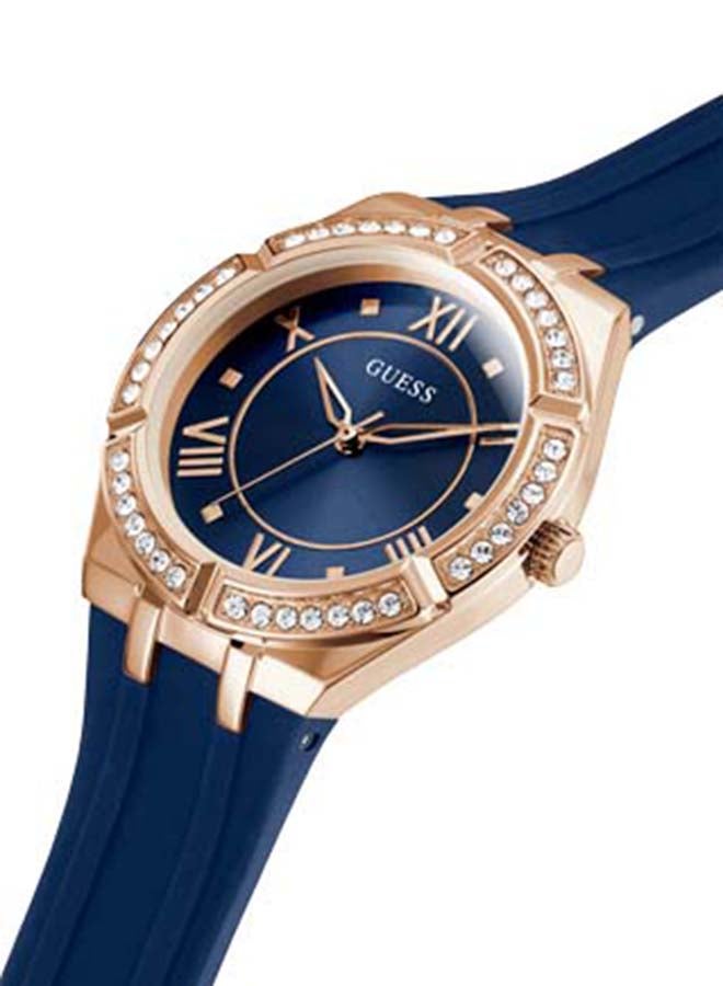 GUESS Women's Smooth Silicone Strap Watch GW0034L4  - Image 4