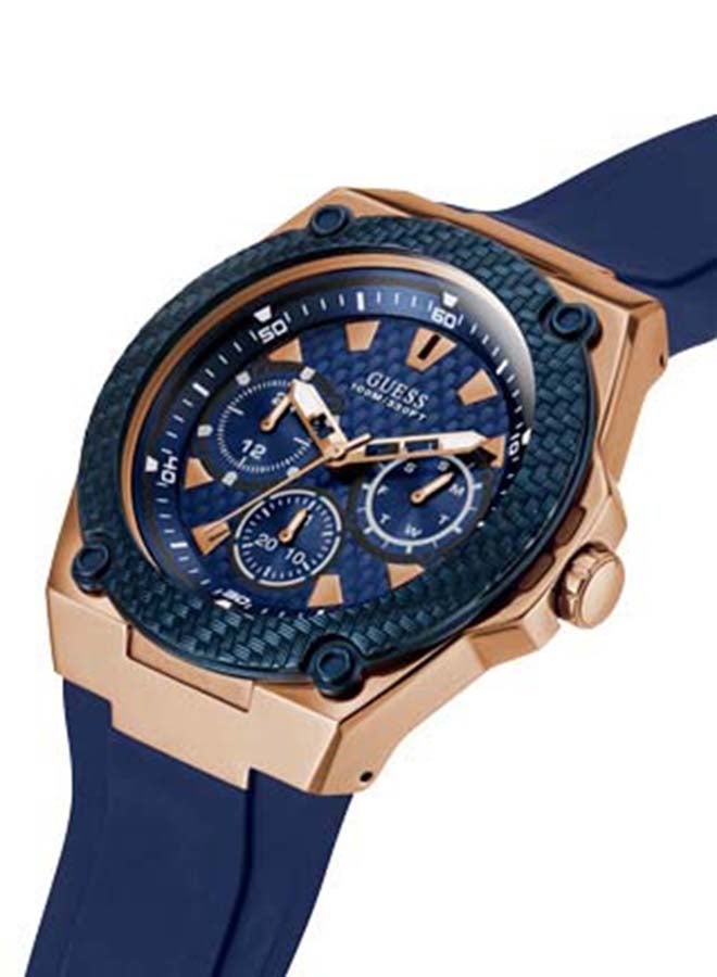 GUESS Men's Smooth Silicone Strap Watch W1049G2  - Image 5