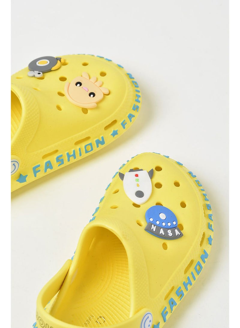 Aila - Girls fancy clog all-day wear Yellow - Image 1