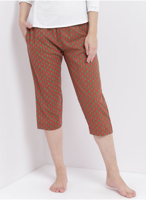 Casual Comfortable Relaxed Fit Three Quarter Pyjama Pants With Matching Scrunchie Red