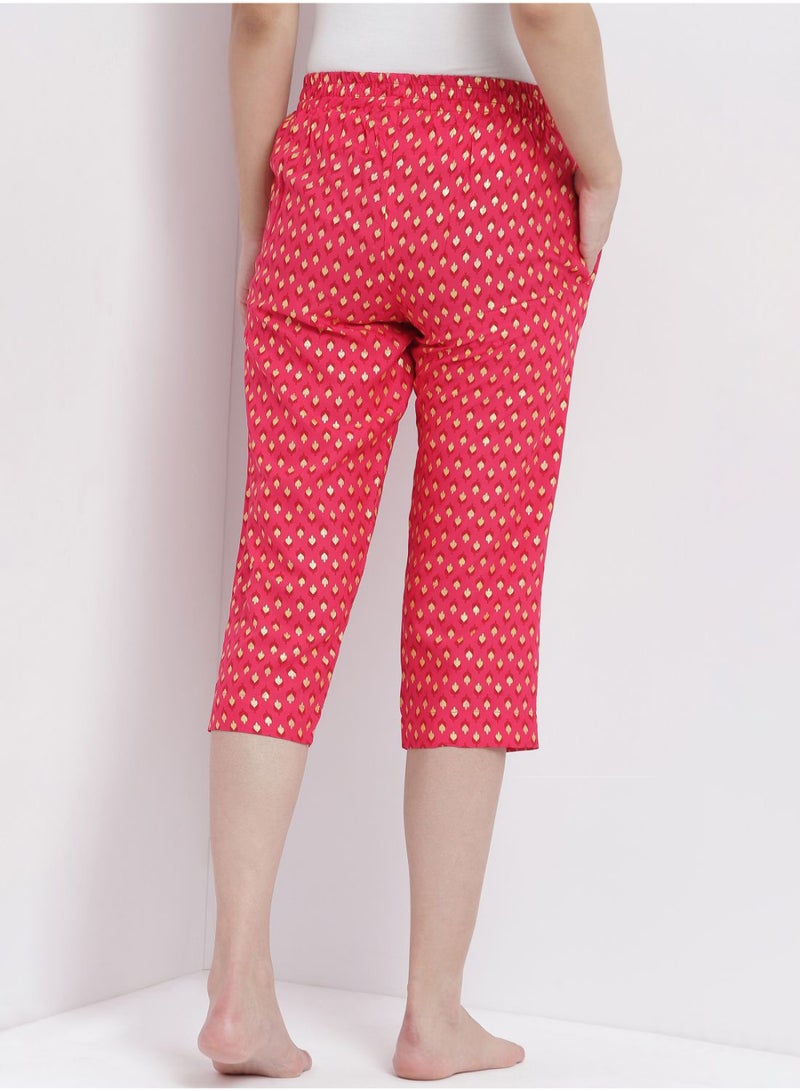 Casual Comfortable Relaxed Fit Three Quarter Pyjama Pants With Matching Scrunchie Pink