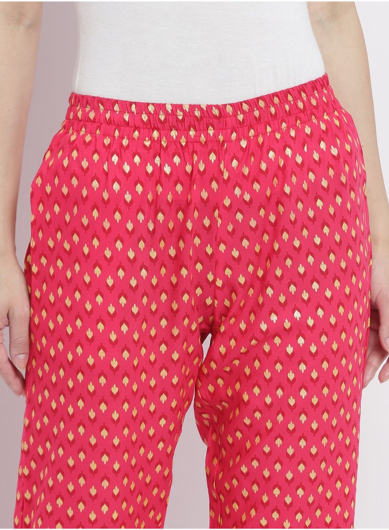 Casual Comfortable Relaxed Fit Three Quarter Pyjama Pants With Matching Scrunchie Pink