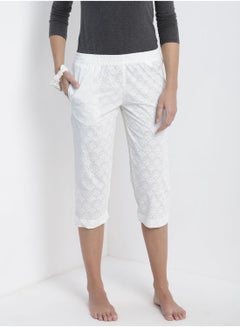 Casual Comfortable Relaxed Fit Three-Quarter Pyjamas With A Matching Scrunchie White