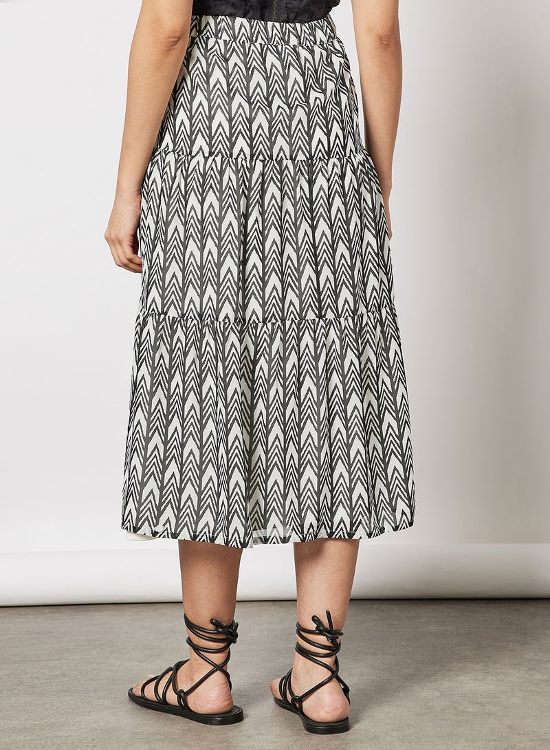Aila Stylish Tiered Skirt Printed Casual Cream  - Image 2