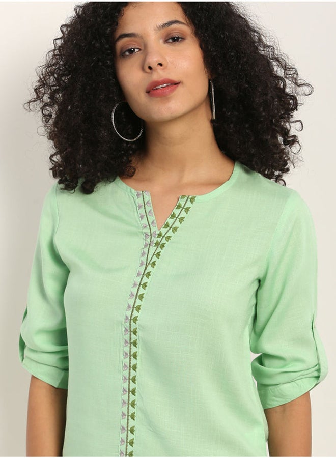 Aila Casual V-Neck Blouse Green  - Image 4