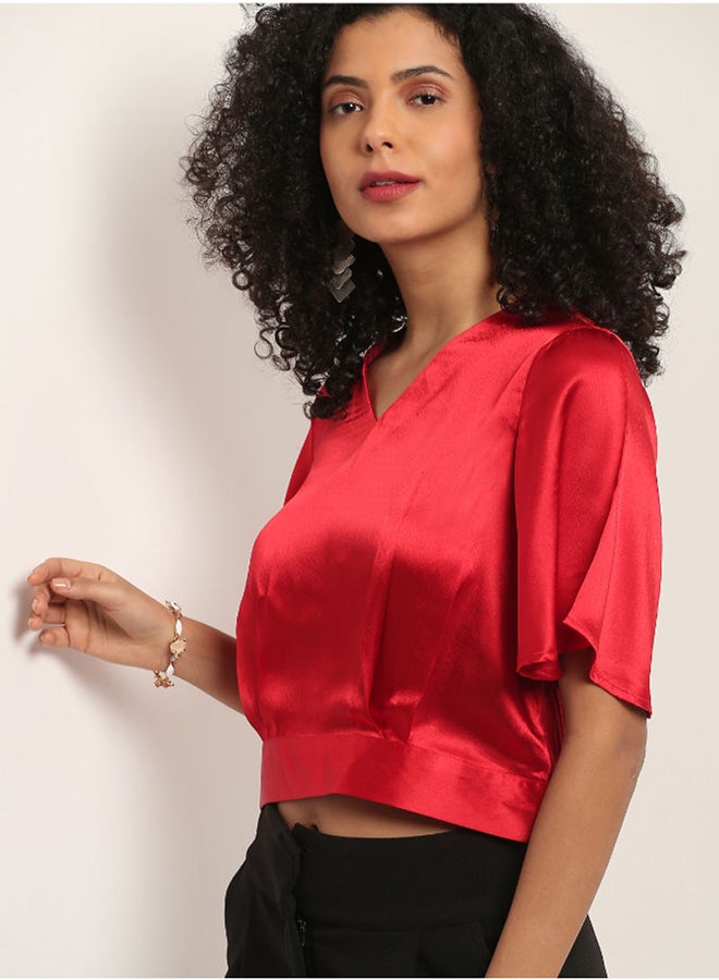 Aila Short Sleeve Crop Top Red  - Image 4