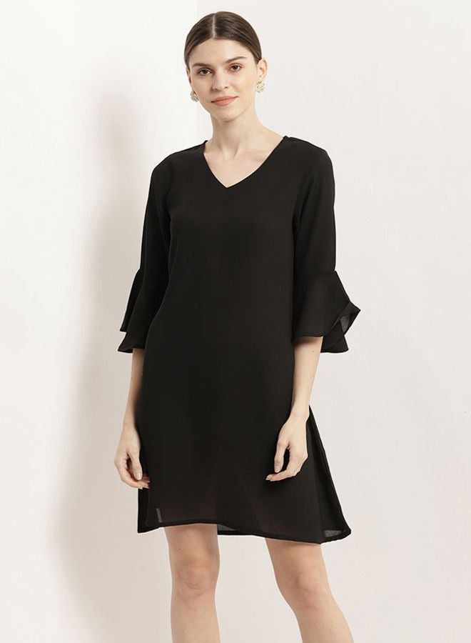 Aila - Three Quarter Sleeves Solid Shift Dress Black - Image 1